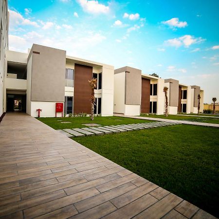 אל חובר M Executive Residence & Boutique Hotel - Adults Only מראה חיצוני תמונה