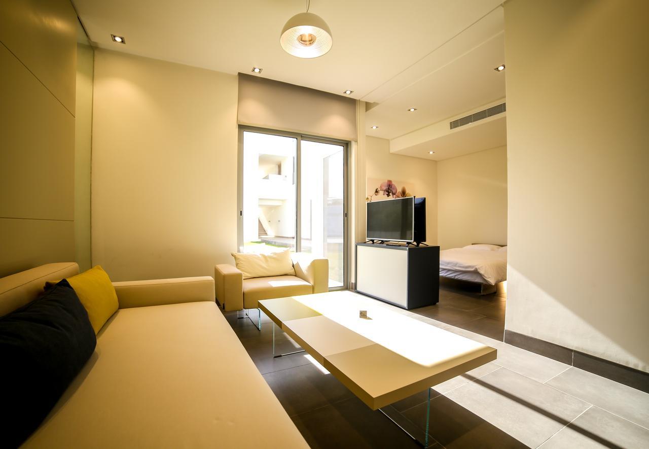 אל חובר M Executive Residence & Boutique Hotel - Adults Only מראה חיצוני תמונה